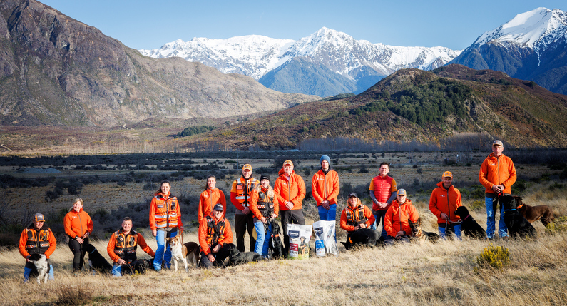 1 Handlers and Trainers at a South Island Training Camp Land Search and Rescue Dogs Jane Dunn Photography permission for any NZSAR use